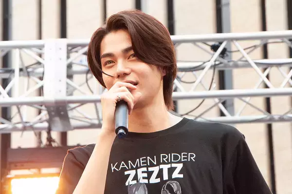「“ゼッツ”今井竜太郎と“ギャバン”長田光平、打ち水イベントでマル秘ルーティン語る　「唇を…」「相手の香りを…」」の画像