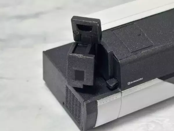 「研究界隈が血眼で探す理由がわかった　島津製作所監修「手のひら分析ラボ」をレビュー」の画像