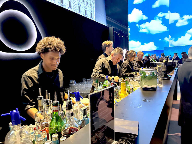 ミラノで開催IQOS X SELETTI「Sensorium Worlds」現地取材　五感に響いたIQOSの“世界観”