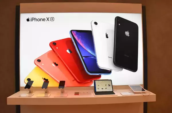 iPhone SE（第4世代）はXRと同じデザインに？サイズアップが残念の声