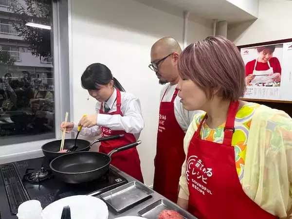 「“目”ではなく“音”で料理を楽しむ　味の素のサポートで筑波大学附属視覚特別支援学校にクッキング部が誕生」の画像