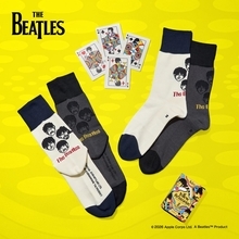 ビートルズ好きなお父さんへのプレゼントに最適　　アニメ映画「Yellow Submarine」がテーマのコラボソックス発売