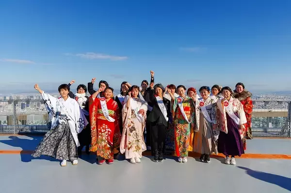 1637段の“大人の階段”を登ろう　成人の日にあべのハルカスで