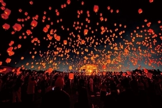 最大3500基の光が夜空を彩る「七夕スカイランタン祭り2026」　埼玉で7月、京都で8月に開催