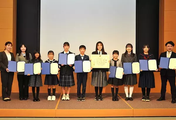 「食の“おいしい記憶”を大切に　「弁当の日おいしい記憶のエピソード」、小中学生の優秀作文を表彰」の画像