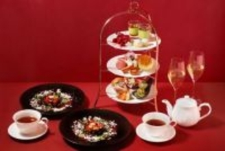 東京・丸の内の美術館でお茶を楽しむ　三菱一号館美術館で色彩テーマのアフタヌーンティー