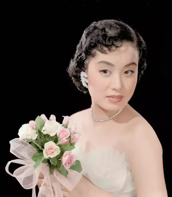 美空ひばり、18歳の“奇跡の歌声”が現代によみがえる　芸能生活80周年に未発表音源「二人きりで」を発見