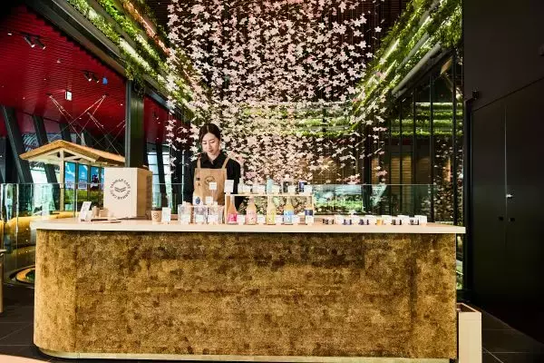 「お米の新しい魅力を味わえるカフェ　東京駅近くの「YANMAR CAFE」でひんやりひと休み」の画像