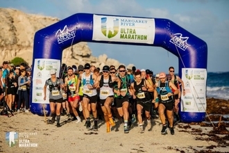 美しい海岸線を駆け抜ける　マーガレットリバー・ウルトラマラソン