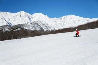 この冬、必ず行くなら早割チケットでお得に　白馬岩岳マウンテンリゾート、9月1日から販売