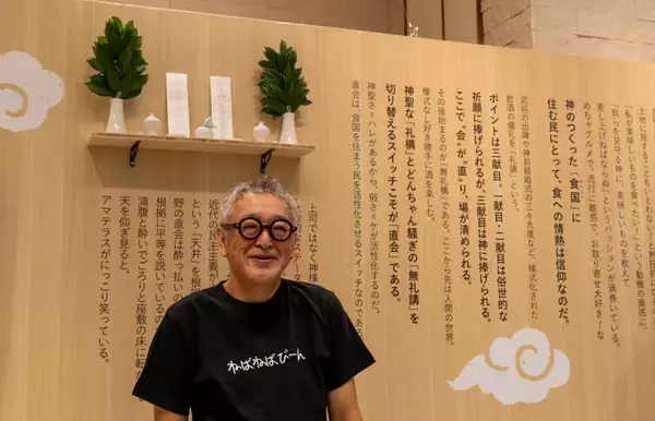 梅田のど真ん中に“街の境内”を、百貨店を文化の辻に変えたスーパーバイヤー