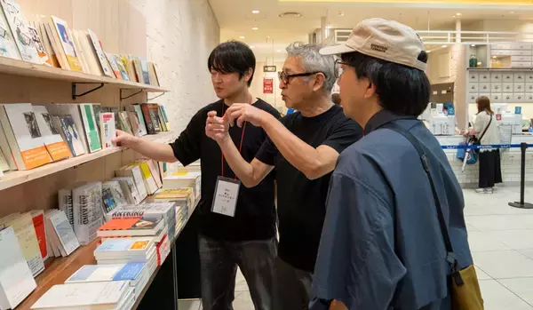 「梅田のど真ん中に“街の境内”を、百貨店を文化の辻に変えたスーパーバイヤー」の画像