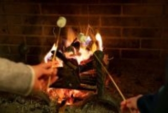 栃木・休暇村日光で特別な夜を　体験プログラム「星と暖炉の冬時間」を提供