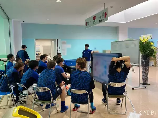 「ハイセンスジャパンが横浜DeNAベイスターズを今年も全力サポート　450L冷蔵庫と75インチテレビを寄贈」の画像