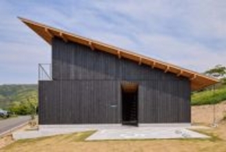 鳥取最東端の海辺の施設「クガミテラス」　世界3大デザイン賞の一つを受賞　