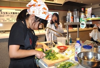 【はばたけラボ】食育コンクールで家族一緒に朝ごはんを食べる環境の促進に貢献したい　小学生10人がプロも驚くおいしい朝ごはん披露