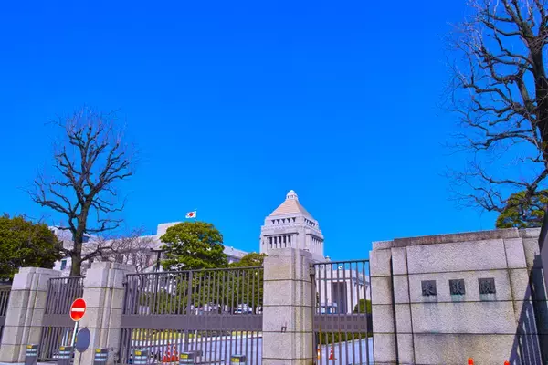 永田町の引っ越し事情　【政眼鏡（せいがんきょう）－本田雅俊の政治コラム】