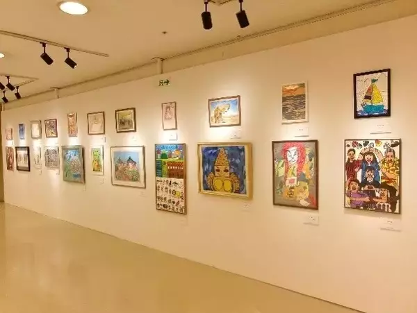 “美の中にふれあいがある”　東京芸術劇場で「東京都障害者総合美術展」