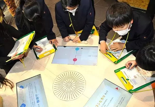 「米作りの“今昔”にびっくり　児童がヤンマー施設で学習」の画像