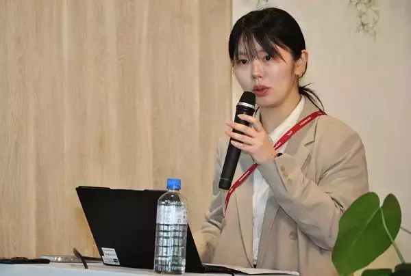 「米作りの“今昔”にびっくり　児童がヤンマー施設で学習」の画像