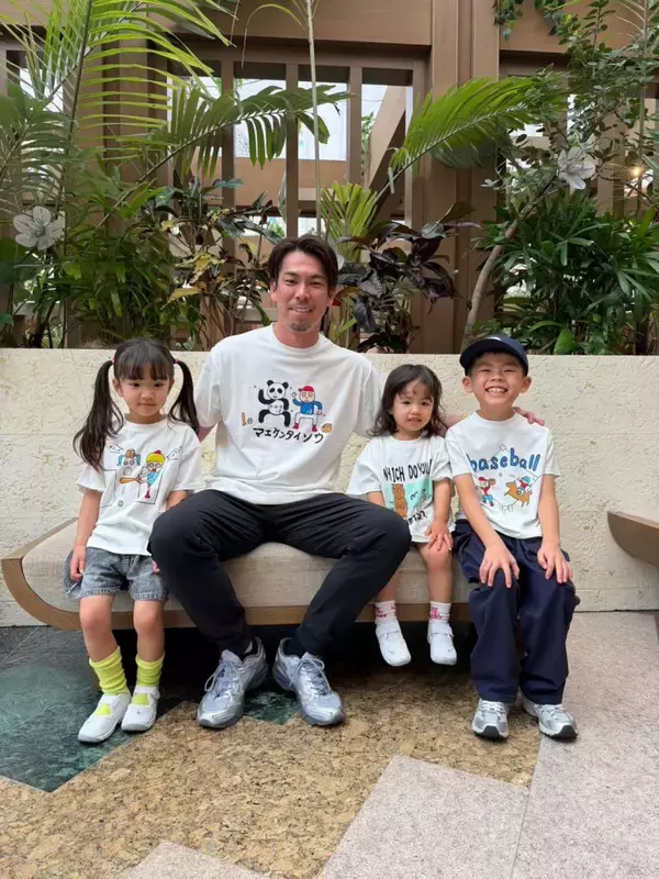 前田健太選手×マーキーズのコラボTシャツ、収益を全額寄付へ