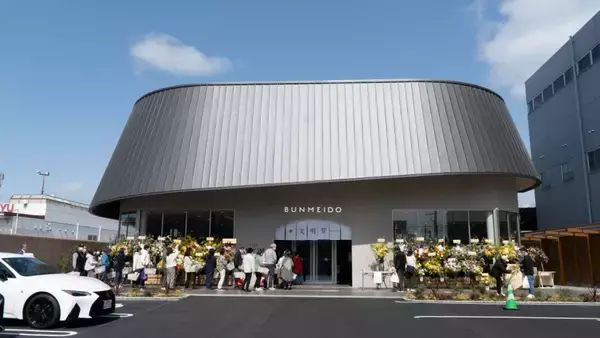 「できたてのカステラを店内キッチンから　文明堂東京が京都に新店オープン」の画像