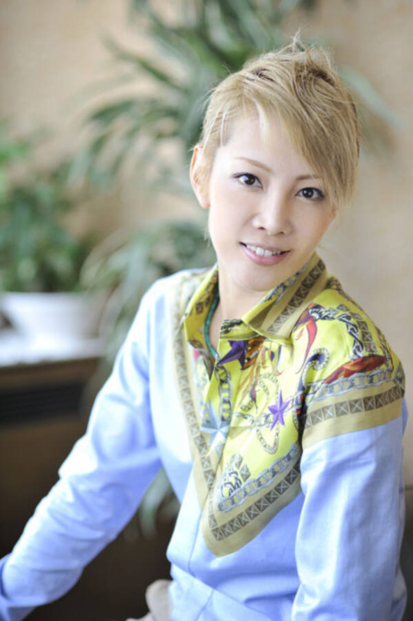 宝塚歌劇団星組 柚希礼音が3年ぶりのロミオ役で見せる進化とは 13年5月29日 エキサイトニュース