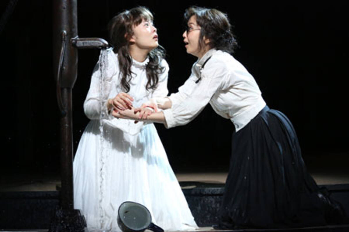 木南晴夏と高畑充希の本気バトル 奇跡の人 開幕 14年10月10日 エキサイトニュース