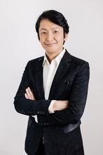 岡田浩暉、デビュー30周年を祝う『I Love Musical』で盟友とセッション