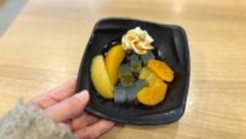 チェーンのお寿司屋さんで食べられるクオリティじゃないでしょ！かっぱ寿司に日本橋榮太樓のクリームあんみつパフェが登場！