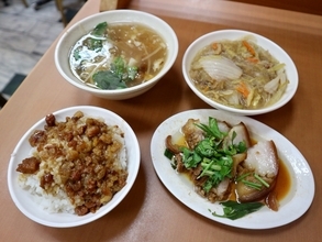 台湾のソウルフード・ルーロー飯は台北の有名店「黃記魯肉飯」で！おすすめメニュー＆注文方法をご紹介！