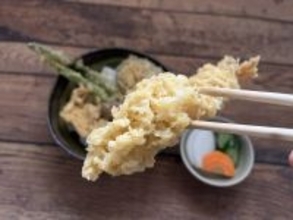 丸亀製麺はお持ち帰りの天ぷら屋だ