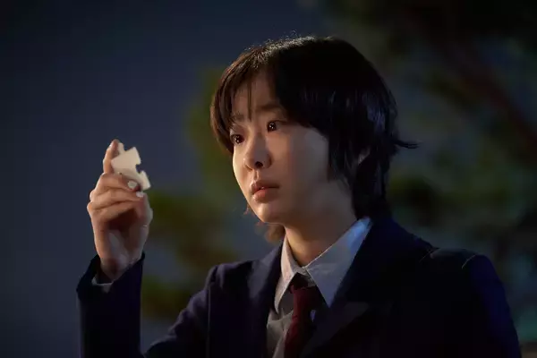 【カウチポテトのお供】2025年のベスト配信作品はこれだ！ ストレンジャー・シングスの最終章にITの前日譚などドラマが豊作すぎました