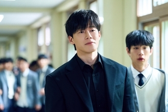 いじめやモンペなどの教育問題に切り込む賛否両論あるNetflix韓国ドラマ『鉄槌教師』はスカッと最強？【#カウチポテトのお供】