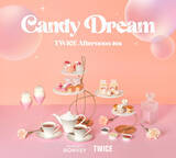 「TWICEのアフタヌーンティーがカワイすぎる〜ッ！ ペンラをモチーフにしたピンクなスイーツ＆セイボリーがずらり」の画像1