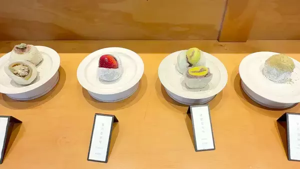 【韓国旅行】Googleマップで見つけた「もち」という謎スポットが大当たり！ 変わり種フルーツ大福がおいしすぎたんです✨