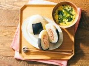 木村屋總本店の新作の見た目はおむすび…中身は絶品惣菜？？？春のピクニックに連れていきたい「おむすびパン」をご覧あれ