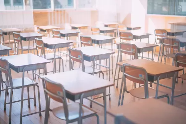 【ほっこり】令和の卒業式でも「第二ボタン」は現役だった！令和の中高生の4人に1人が「あげたりもらったり」しているらしい