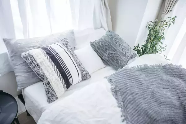 今夜も使うその枕、何年使っていますか？ 買い替えを後回しにせず一般的な「枕寿命」を知って睡眠環境を整えよう！