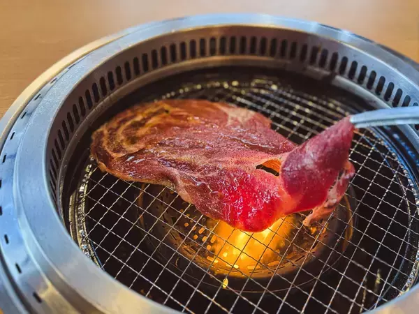 北海道フェアで「ラムジンギスカン」「石焼かに飯」も食べ放題…焼肉きんぐってこんなに楽しいの!? 激やばビジュをみてくれ…！