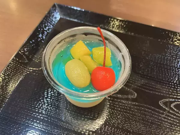 原材料の3割が “うどん”の丸亀製麺の新作「丸亀うどんプリン」が新感覚すぎた！すごくおいしいんだけどさ、これって…
