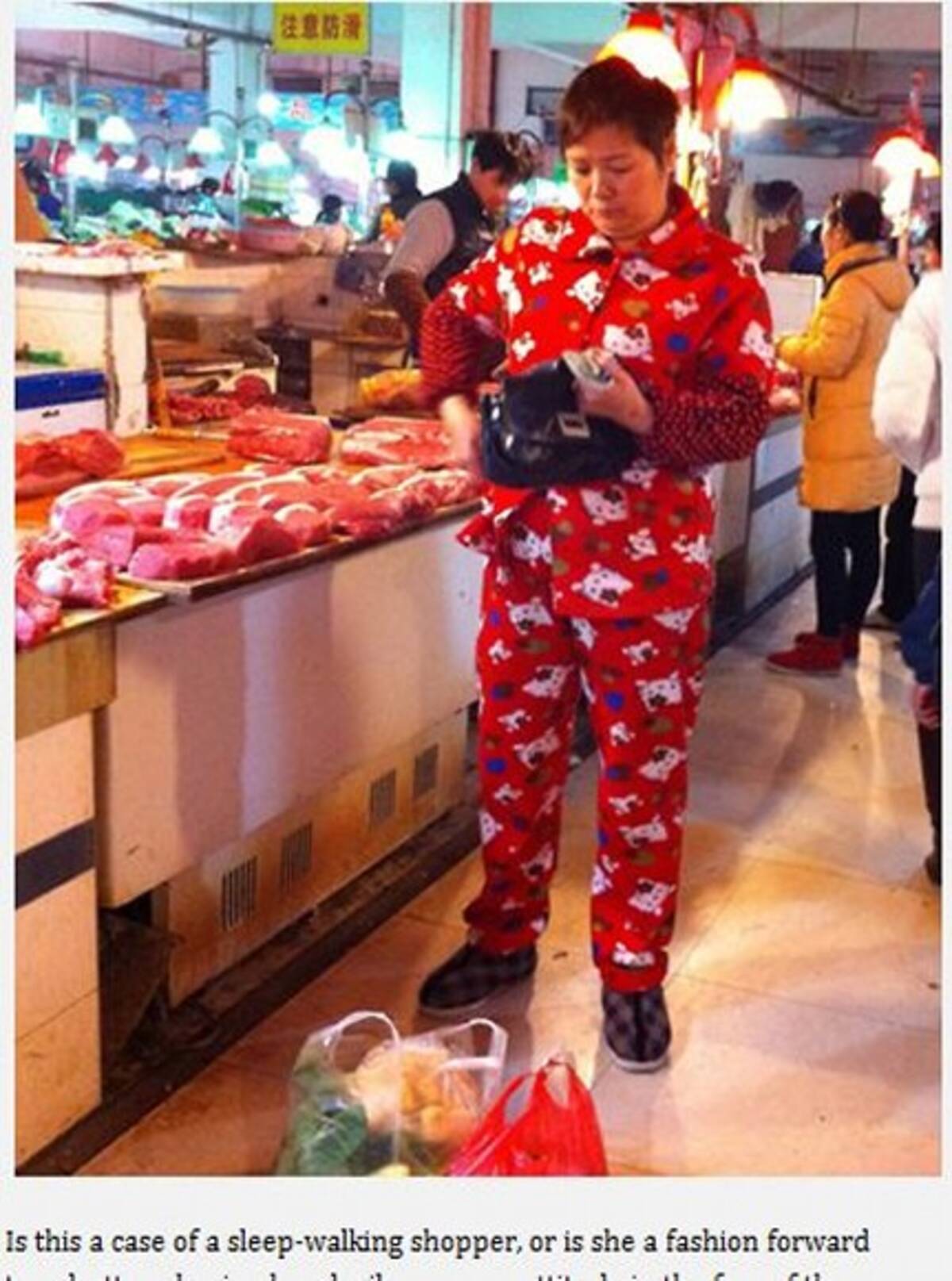 中国人のファッション個性的すぎ パジャマおばちゃん 腹出しじいちゃんなど 11年10月6日 エキサイトニュース
