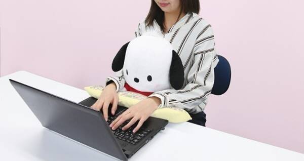 ポチャッコのpcクッションが存在感ありすぎできゃわゆい ぽよ毛もお尻もちゃんと再現されてます 18年12月18日 エキサイトニュース