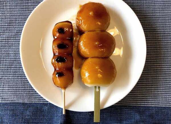 ローソンストア100 どでかいみたらし団子 はモチモチ感もダイナミック 団子好きに食べて欲しい満足度だよ 年5月31日 エキサイトニュース