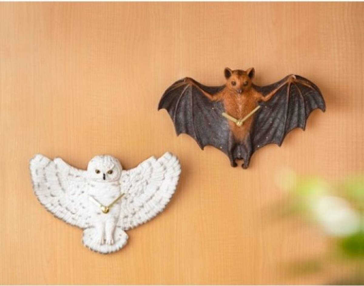 フクロウとコウモリがバサーッと羽根を広げる リアル壁掛け時計 が登場 本物そっくりすぎてドキッとしそう 年8月6日 エキサイトニュース