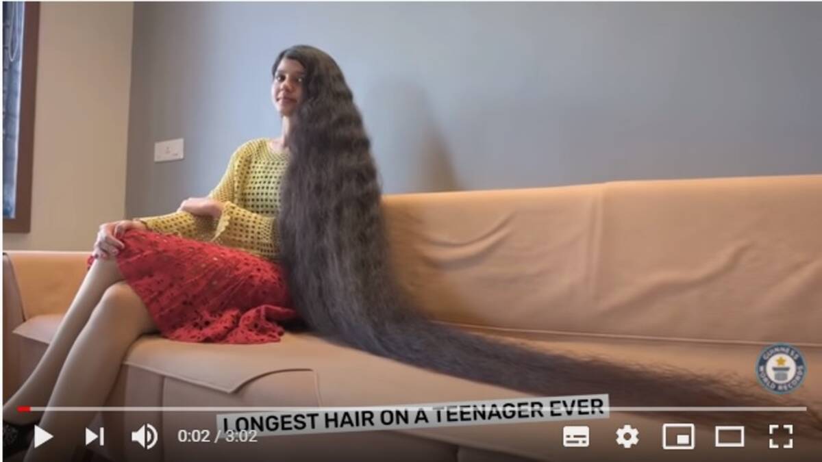 世界でもっとも髪の長い10代 ギネス世界記録に認定 2mの長さの髪を持つ女子がリアル ラプンツェル 年11月24日 エキサイトニュース
