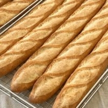 11月28日はフランスパンの日