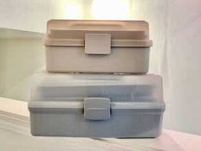 コスメもヘアアクセもシルバニアも大好きな私がスリコで話題のツールボックス2種を使って本音レビュー！圧倒的おすすめポイントがありました