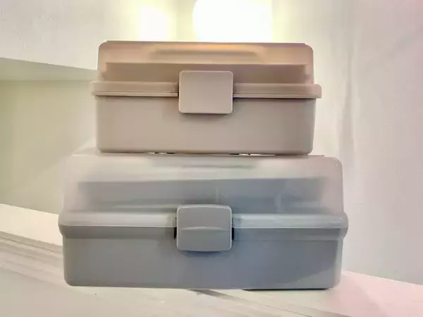 コスメもヘアアクセもシルバニアも大好きな私がスリコで話題のツールボックス2種を使って本音レビュー！圧倒的おすすめポイントがありました