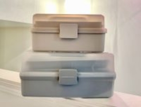 コスメもヘアアクセもシルバニアも大好きな私がスリコで話題のツールボックス2種を使って本音レビュー！圧倒的おすすめポイントがありました